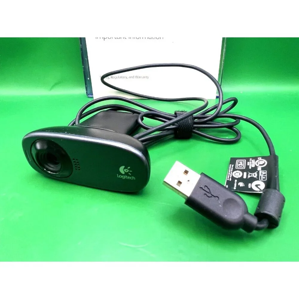 Logitech 2010 HD Webcam C310 720p USB V-U0015 w Manual Software Untested